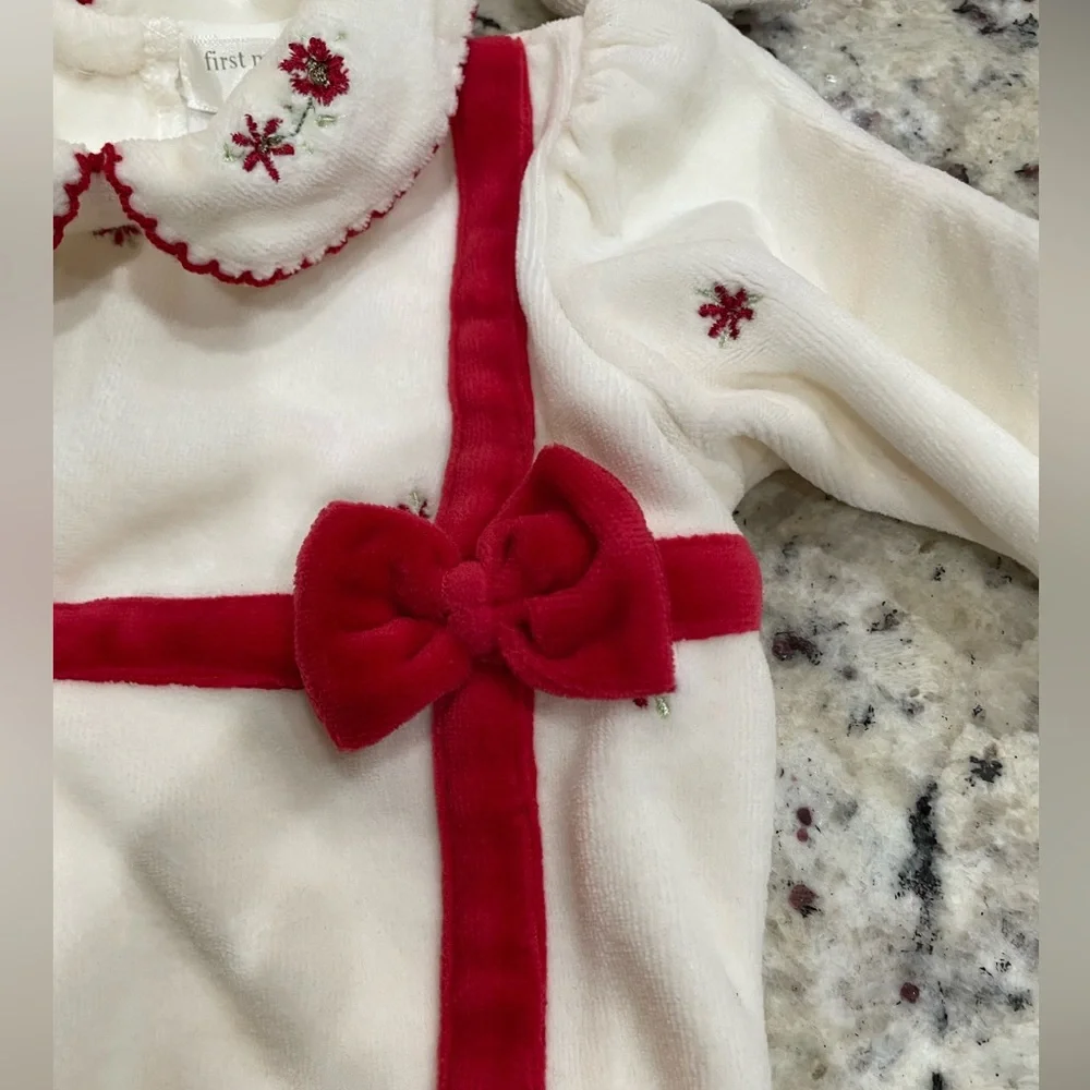 3 PC 1st Moments Charming White & Red Kids One Piece w Matching Bib & Socks 0-3M